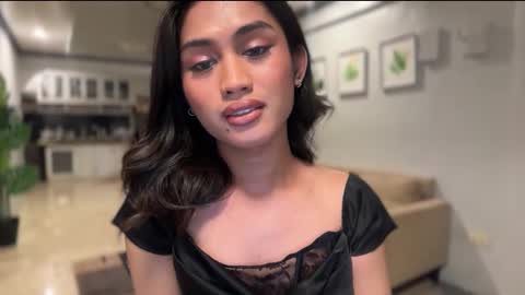 catalina2605 online show from 10-09-25, 07:56