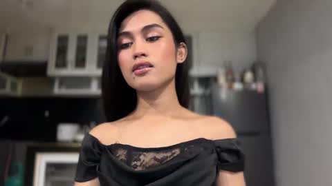 catalina2605 online show from 11-04-25, 03:33