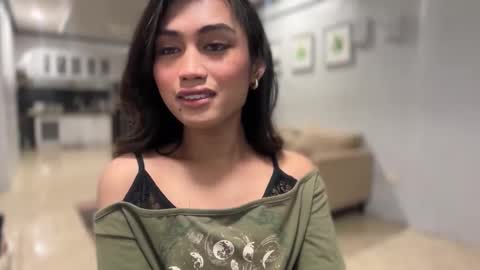 catalina2605 online show from 11-05-25, 10:43