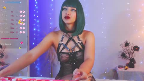 Catalina lovers online show from 12-03-24, 07:00