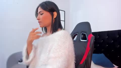 Cata y Roger online show from 12-06-24, 04:06