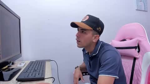 Cata y Roger online show from 01-02-25, 06:56