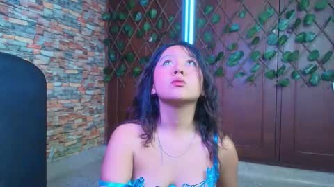 Catalina online show from 11-12-25, 11:03