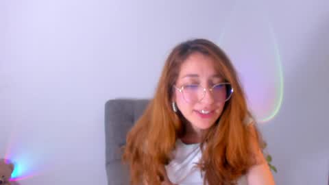 Snapshot of catalinabotero chatting on 04-15-26, 10:32 Catalina Botero online show from 04-15-26, 10:32