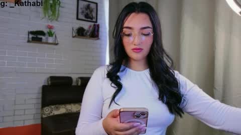 Snapshot of catalu_x chatting on 05-01-26, 05:06 CATA online show from 05-01-26, 05:06