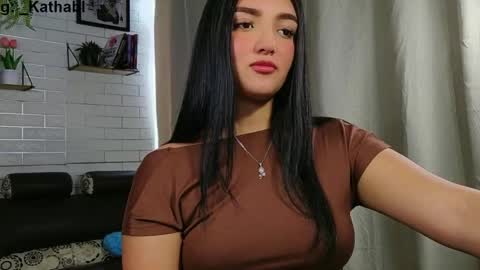 Snapshot of catalu_x chatting on 05-08-26, 06:46 CATA online show from 05-08-26, 06:46