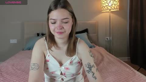 Snapshot of catanadick chatting on 10-18-25, 09:21 Pat online show from 10-18-25, 09:21