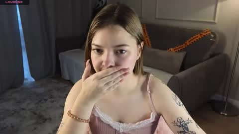 Snapshot of catanadick chatting on 11-08-25, 08:25 Pat online show from 11-08-25, 08:25