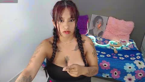 Catherina   online show from 09-08-25, 09:25