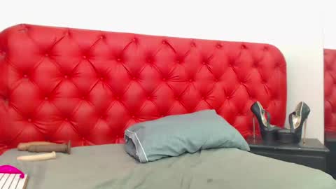 cathalina online show from 12-19-24, 02:35