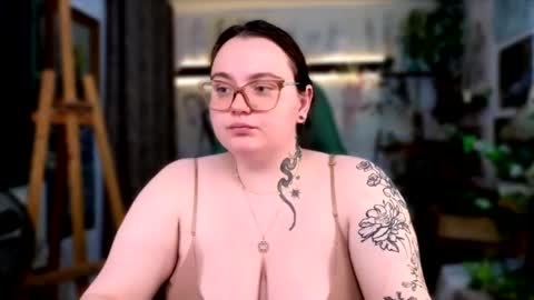 Snapshot of catherineclaire chatting on 05-03-26, 01:39 catherineclaire online show from 05-03-26, 01:39