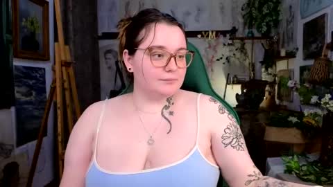 Snapshot of catherineclaire chatting on 05-05-26, 04:48 catherineclaire online show from 05-05-26, 04:48