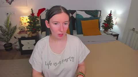 Catrin online show from 01-06-25, 02:15