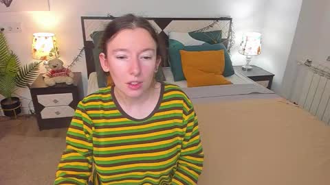 Catrin online show from 10-07-25, 03:58