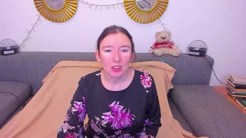 Catrin online show from 11-20-25, 08:25