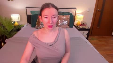 Catrin online show from 03-16-26, 03:12