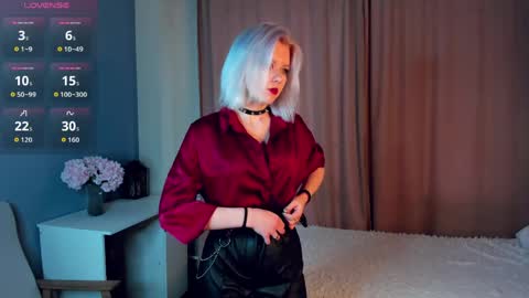 Mia online show from 03-31-26, 11:10