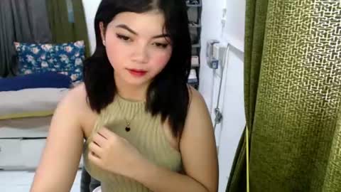Snapshot of cathy_lyn chatting on 06-22-26, 11:46 cathy_lyn online show from 06-22-26, 11:46