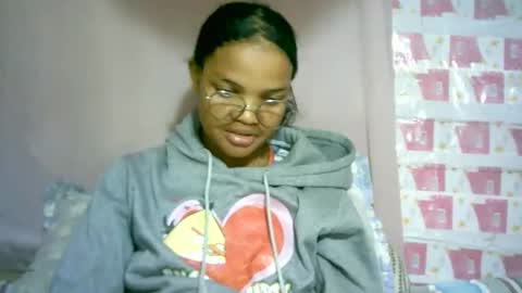 CathyXLisa online show from 05-12-26, 09:39