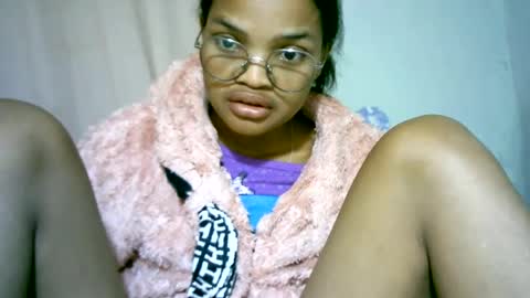 Snapshot of cathyxlisa chatting on 06-22-26, 10:56 CathyXLisa online show from 06-22-26, 10:56