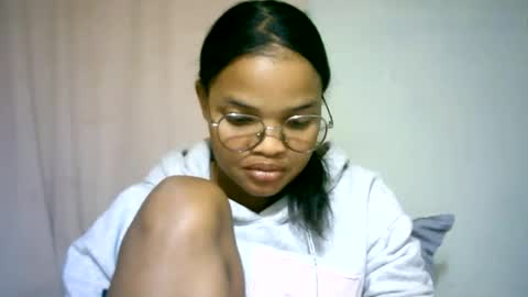 Snapshot of cathyxlisa chatting on 07-06-26, 09:39 CathyXLisa online show from 07-06-26, 09:39