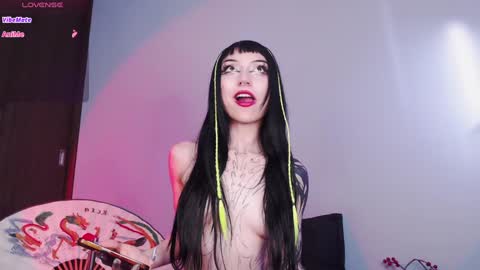 Cati help me reach my goal of 100 thumbs up again 3 online show from 02-08-25, 09:25