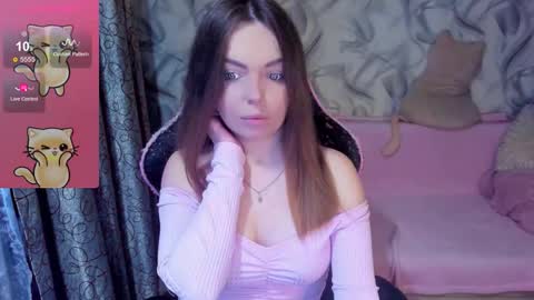 Snapshot of catisyfury chatting on 11-24-25, 06:02 . . online show from 11-24-25, 06:02