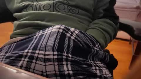 Snapshot of catmandoo21001 chatting on 01-09-26, 02:36 catmandoo21001 online show from 01-09-26, 02:36