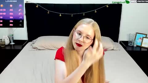 CatmintLush online show from 01-17-26, 11:41