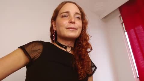 Snapshot of catnessa_ chatting on 12-27-24, 09:54 Catalina Restrepo online show from 12-27-24, 09:54