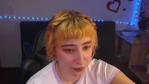 Snapshot of catsito chatting on 06-23-26, 04:10 im MIA -Independent Model MY OF is catsito3 online show from 06-23-26, 04:10