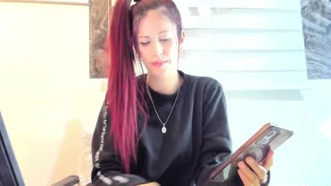 CATT EVANS online show from 01-04-25, 11:27