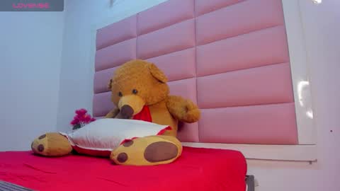 cattalina_25 online show from 01-15-26, 12:32