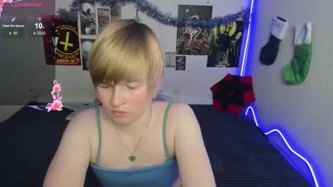 cattie_w_ online show from 01-07-26, 01:08
