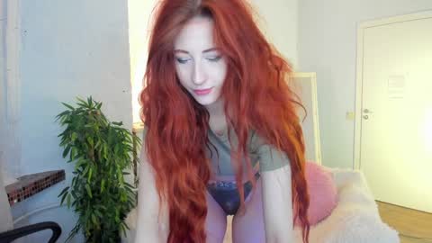 caty_cuddly online show from 01-31-25, 05:51