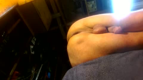 Snapshot of caughtnaked chatting on 01-11-25, 08:54 caughtnaked online show from 01-11-25, 08:54