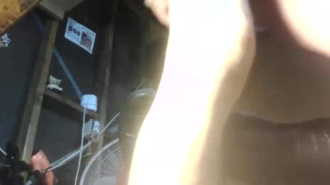 Snapshot of caughtnaked chatting on 04-08-26, 02:00 caughtnaked online show from 04-08-26, 02:00