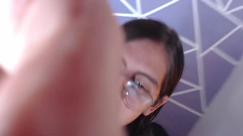 Snapshot of cava_pretty chatting on 12-16-24, 05:06 cava_pretty online show from 12-16-24, 05:06
