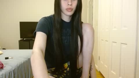 Snapshot of cayjorrr chatting on 02-22-25, 05:44 222cayyy online show from 02-22-25, 05:44