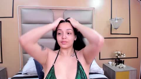 caylincollins online show from 10-23-25, 03:50