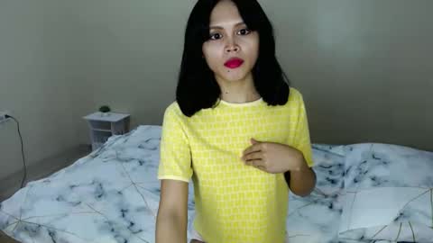 Snapshot of cb_excitment_studios chatting on 10-01-25, 12:44 Selena online show from 10-01-25, 12:44