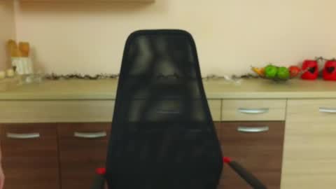 Snapshot of cb_ivanna chatting on 10-31-25, 06:14 Ivanna online show from 10-31-25, 06:14