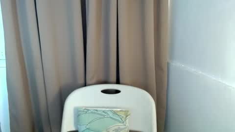 Celine online show from 12-15-25, 01:37