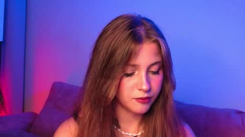 Lina  online show from 10-10-25, 07:13