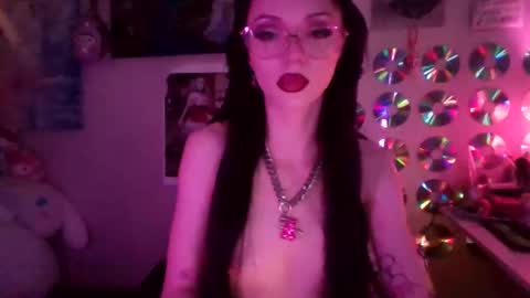 Snapshot of ceceliataylor chatting on 03-05-26, 03:13 Cecelia Taylor online show from 03-05-26, 03:13