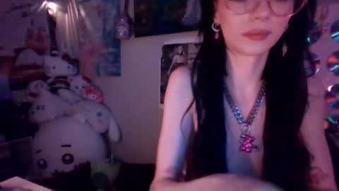 Snapshot of ceceliataylor chatting on 03-06-26, 03:25 Cecelia Taylor online show from 03-06-26, 03:25