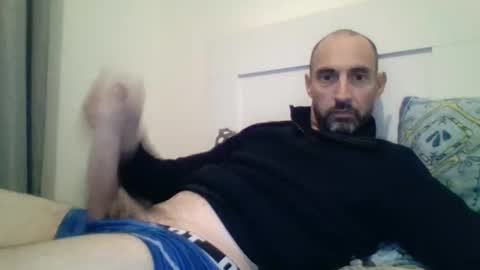 cedric223 online show from 11-20-25, 05:01