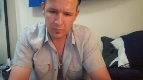 Snapshot of cee77245 chatting on 08-09-26, 01:07 Bwc4transgirl6929 online show from 08-09-26, 01:07
