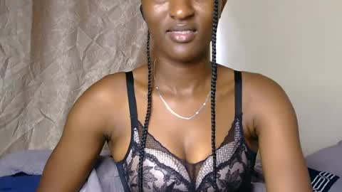 cee_queen online show from 06-18-26, 09:47