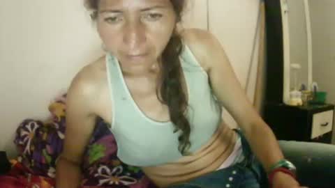 Snapshot of celeste198694 chatting on 04-17-26, 04:43 celeste198694 online show from 04-17-26, 04:43